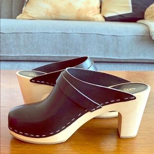 Swedish Hasbeens. Slip in classic. Size 37. Black.